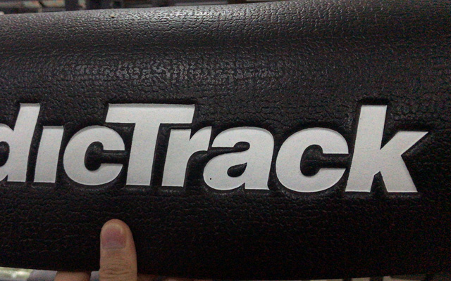 瑜伽地墊，運動地墊，運動器材墊，跑步機墊，動感單車墊