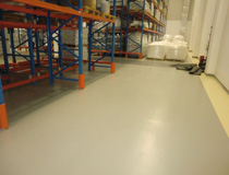 工廠倉庫地面用什么材料？倉庫用哪種地板?工業(yè)耐磨倉庫地板解決之道